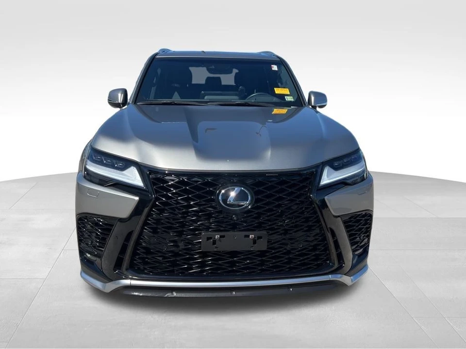 2023 Lexus LX 4th Gen - Image 8 of 12