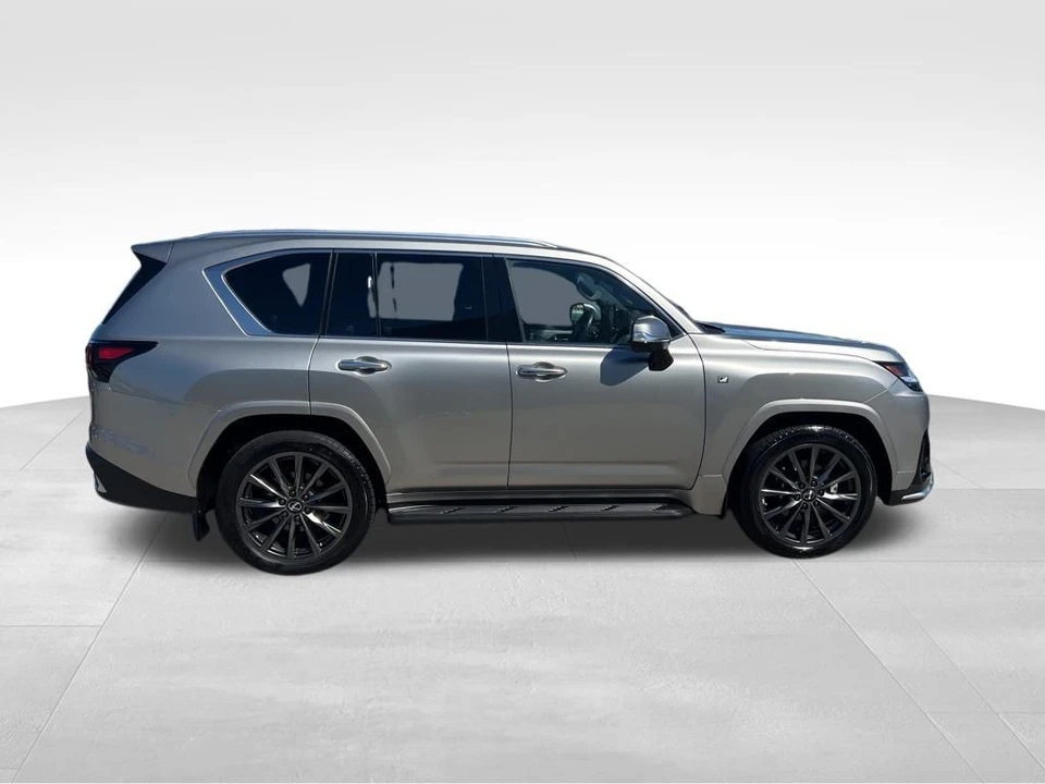 2023 Lexus LX 4th Gen - Image 6 of 12