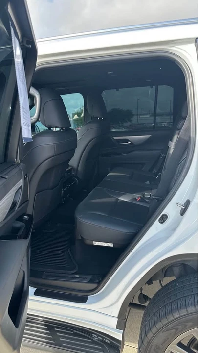 2023 Lexus LX 4th Gen - Image 12 of 17