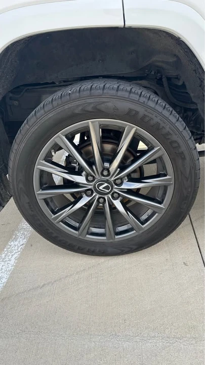 2023 Lexus LX 4th Gen - Image 7 of 17
