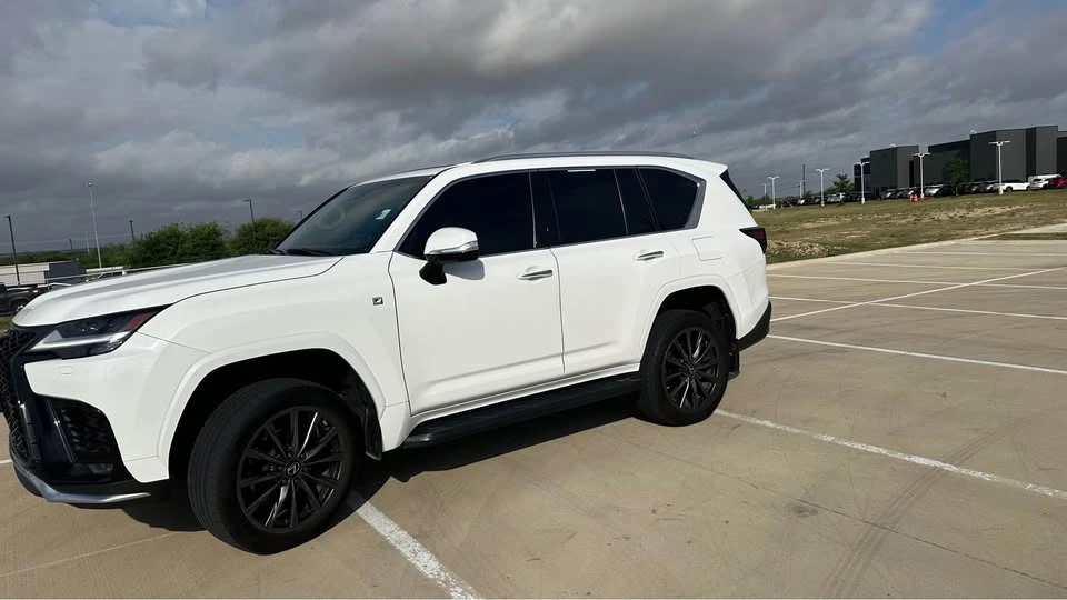 2023 Lexus LX 4th Gen - Image 2 of 17