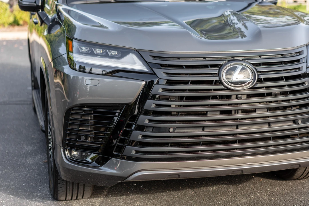 2023 Lexus LX 4th Gen - Image 10 of 31