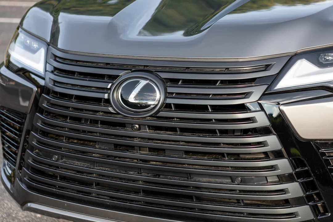 2023 Lexus LX 4th Gen - Image 12 of 31