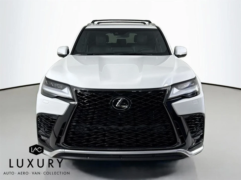 2023 Lexus LX 4th Gen - Image 10 of 12