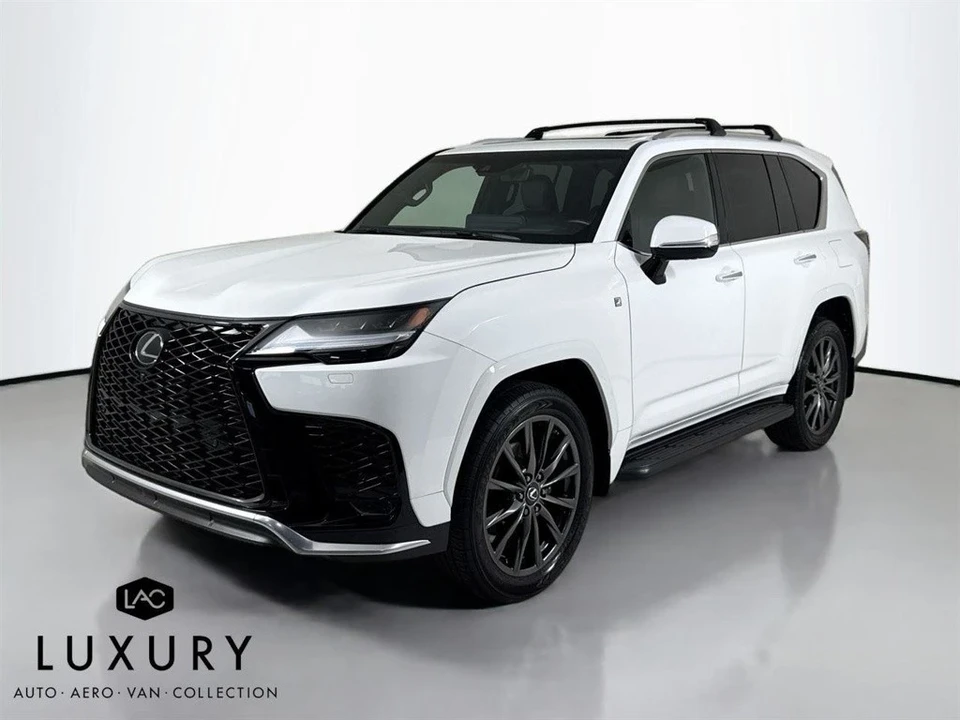 2023 Lexus LX 4th Gen - Image 9 of 12