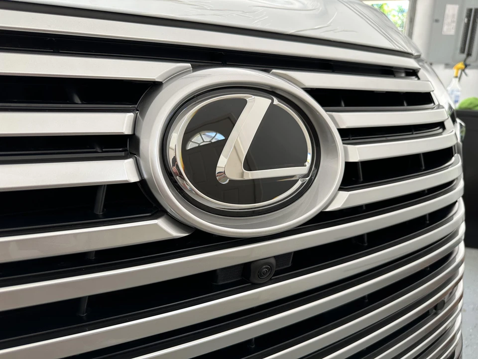 2023 Lexus LX 4th Gen - Image 17 of 31