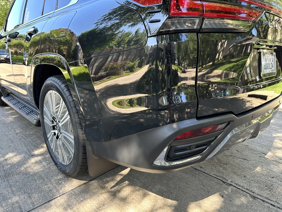 2023 Lexus LX 4th Gen - Image 30 of 31