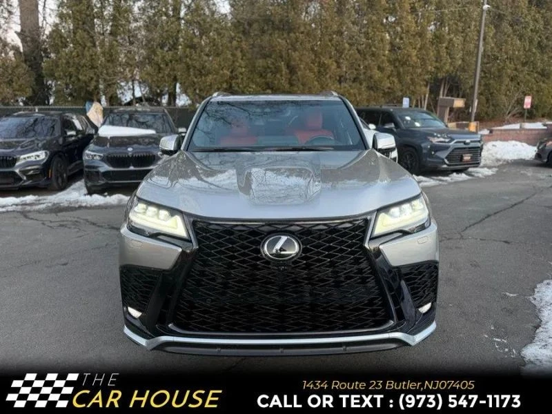 2023 Lexus LX 4th Gen - Image 4 of 12