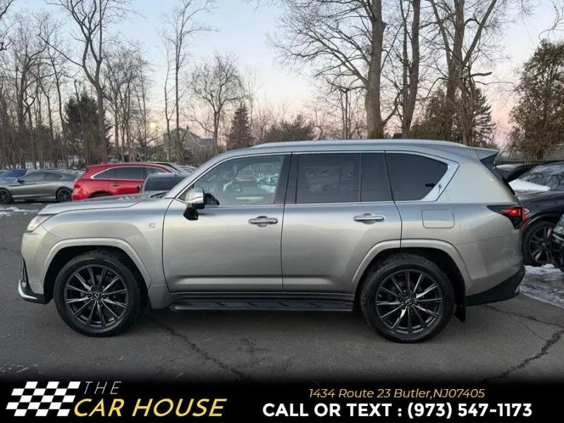 2023 Lexus LX 4th Gen - Image 7 of 12