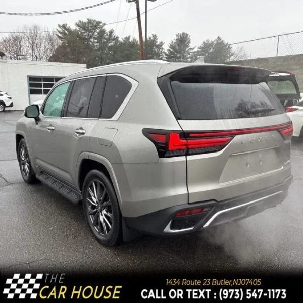 2023 Lexus LX 4th Gen - Image 5 of 12