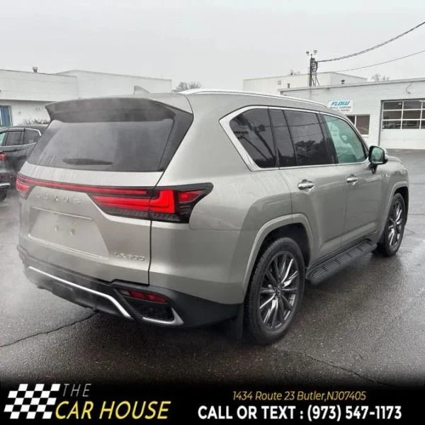 2023 Lexus LX 4th Gen - Image 7 of 12
