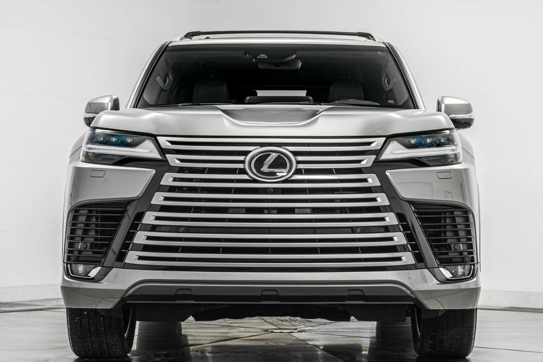 2023 Lexus LX 4th Gen - Image 4 of 21