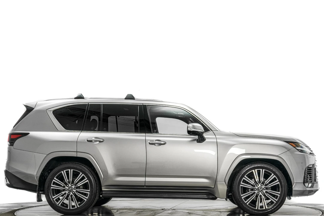 2023 Lexus LX 4th Gen - Image 2 of 21