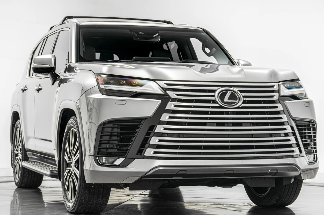 2023 Lexus LX 4th Gen - Image 3 of 21