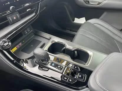 2023 Lexus NX 2nd Gen - Image 9 of 10