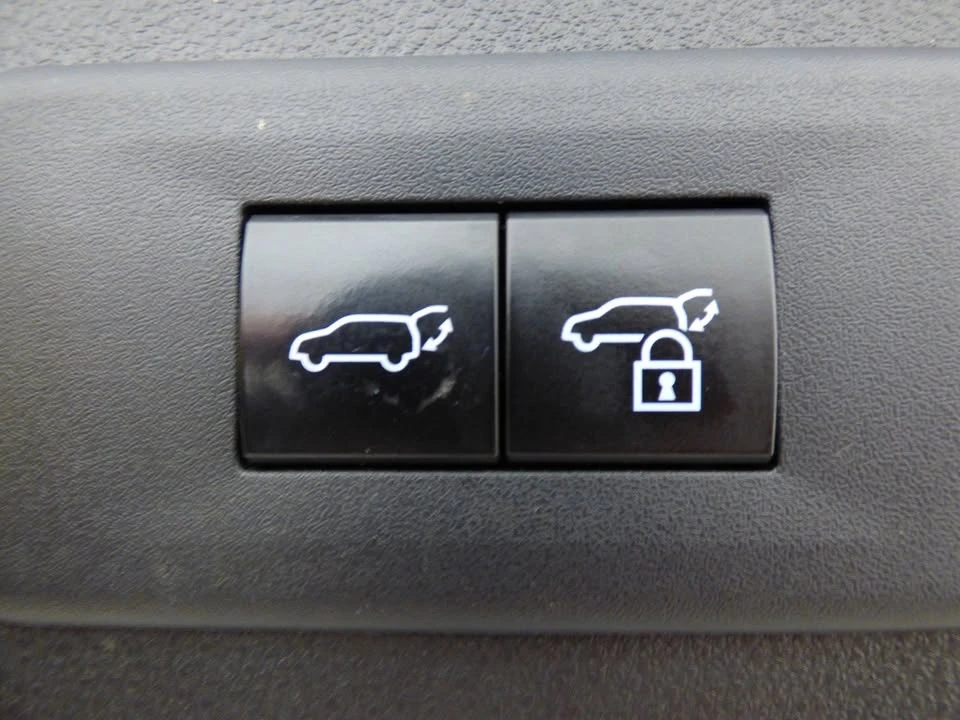 2023 Lexus NX 2nd Gen - Image 19 of 20