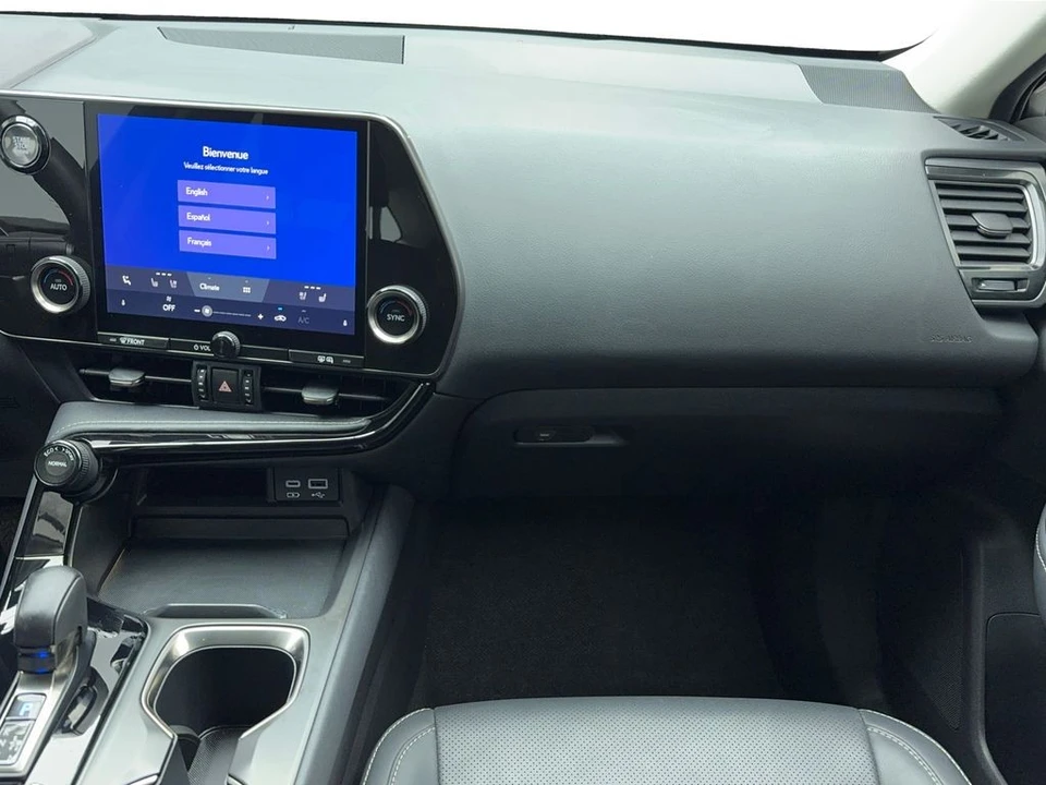 2023 Lexus NX 2nd Gen - Image 18 of 21