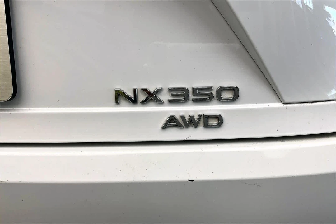 2023 Lexus NX 2nd Gen - Image 10 of 12