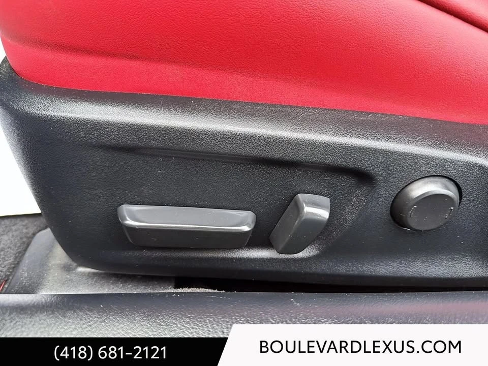 2023 Lexus RC - Image 10 of 18