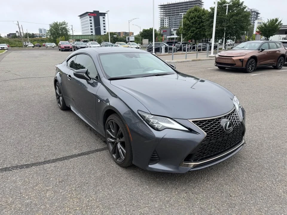 2023 Lexus RC - Image 4 of 11