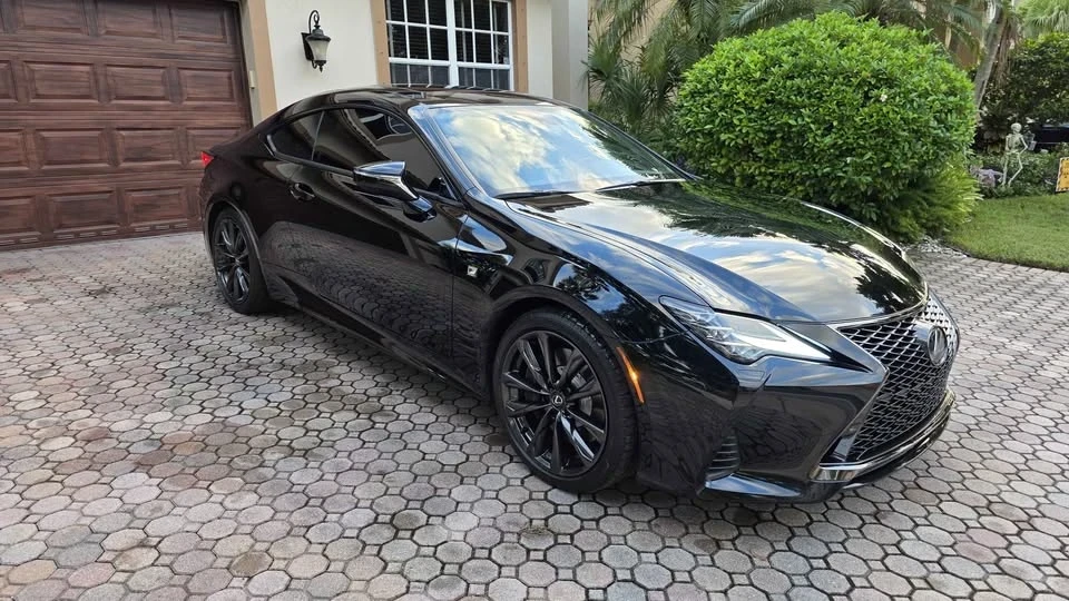 2023 Lexus RC - Image 6 of 19