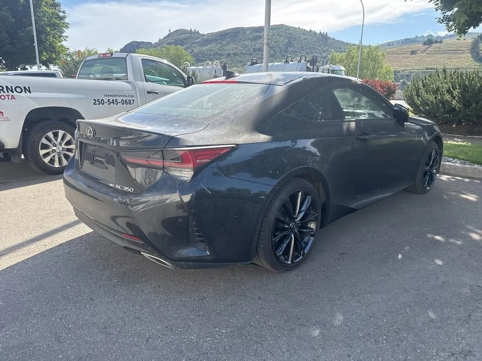 2023 Lexus RC - Image 4 of 6