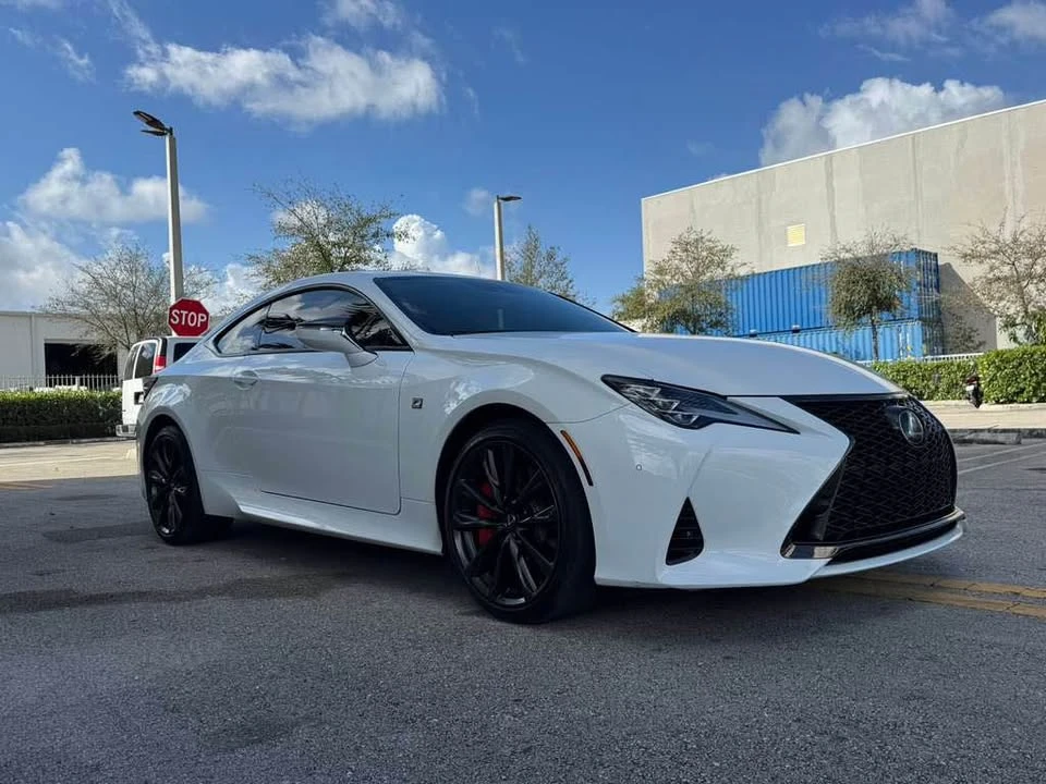 2023 Lexus RC - Image 3 of 10