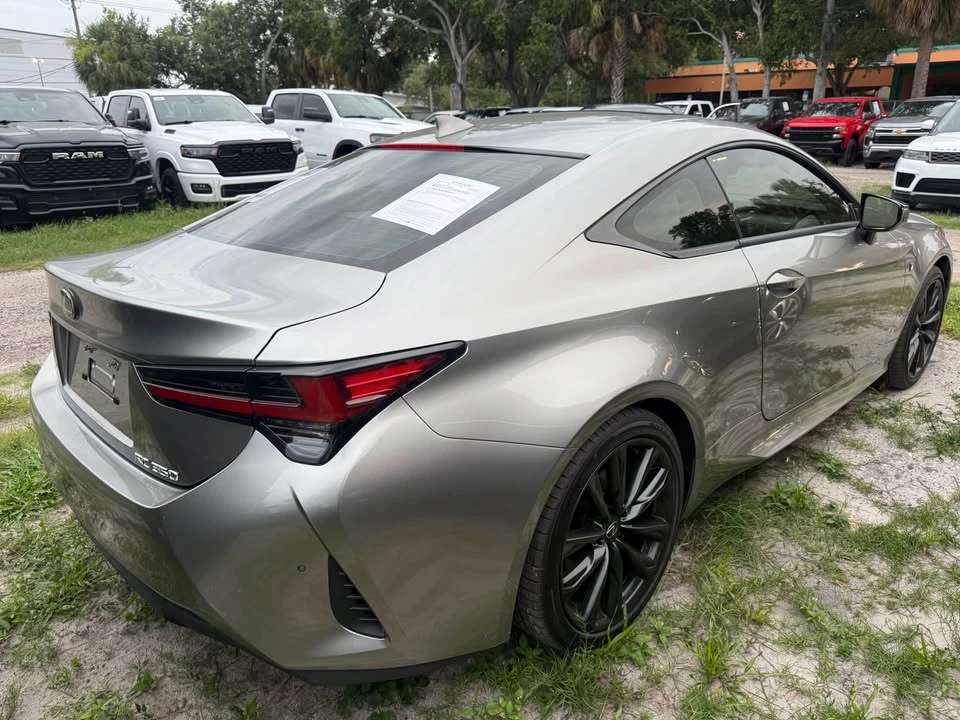 2023 Lexus RC - Image 8 of 8