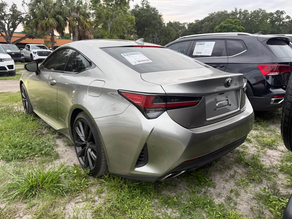 2023 Lexus RC - Image 4 of 8