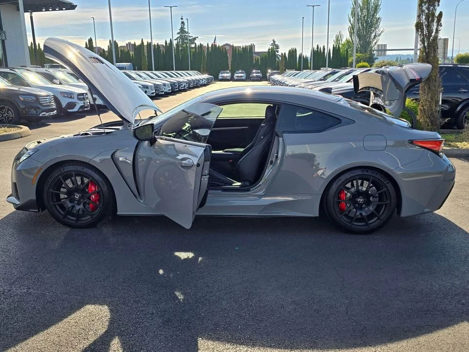 2023 Lexus RC F - Image 11 of 16