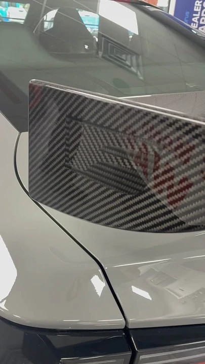 2023 Lexus RC F - Image 11 of 20