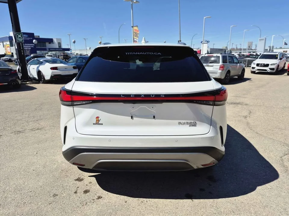 2023 Lexus RX 5th Gen - Image 8 of 8