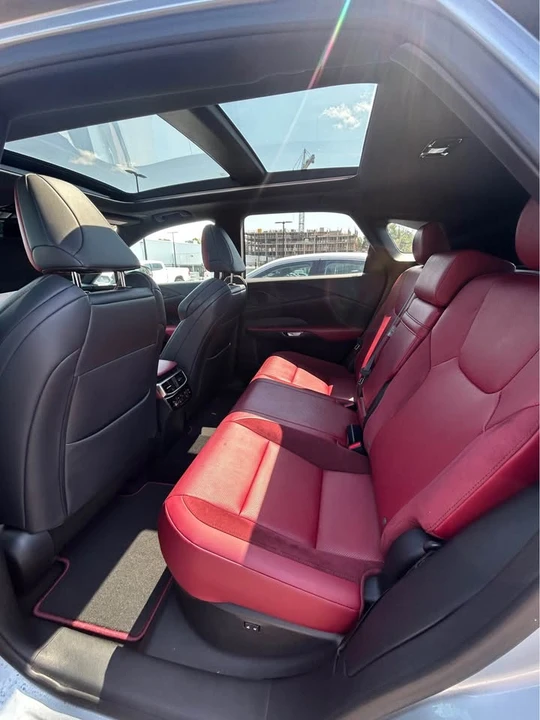 2023 Lexus RX 5th Gen - Image 6 of 14