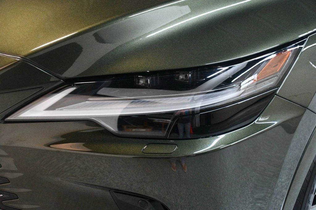 2023 Lexus RX 5th Gen - Image 11 of 12