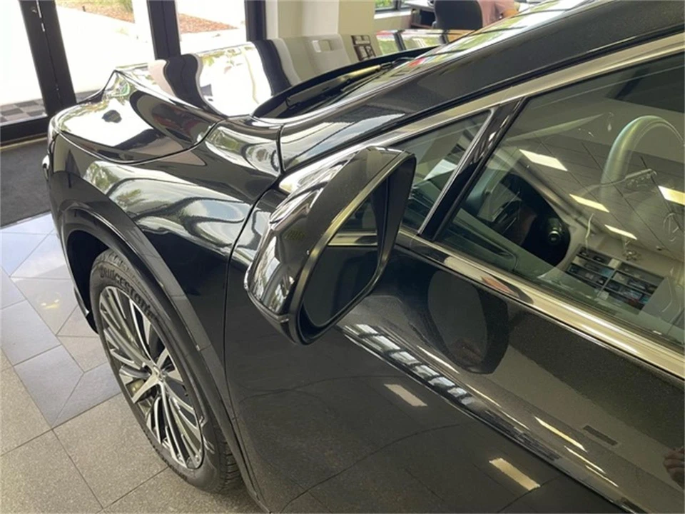 2023 Lexus RX 5th Gen - Image 12 of 31