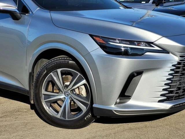2023 Lexus RX 5th Gen - Image 3 of 12