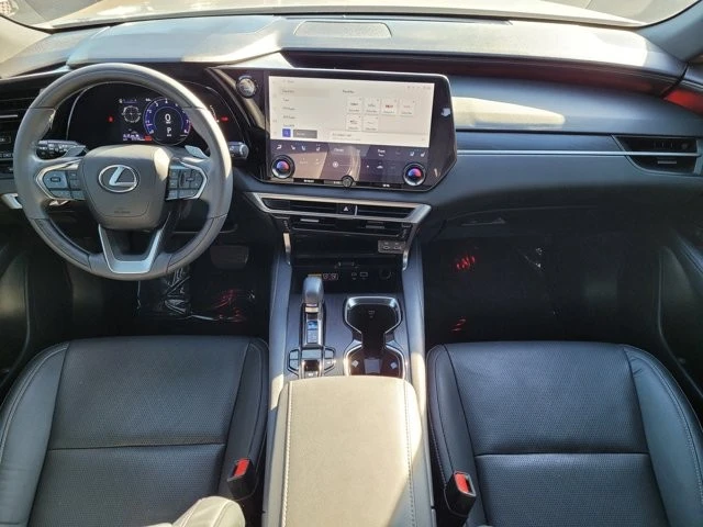 2023 Lexus RX 5th Gen - Image 10 of 12