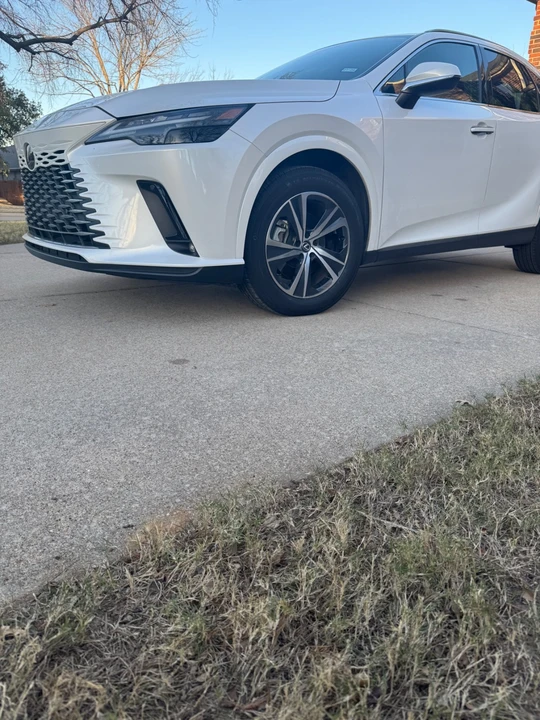 2023 Lexus RX 5th Gen - Image 18 of 18
