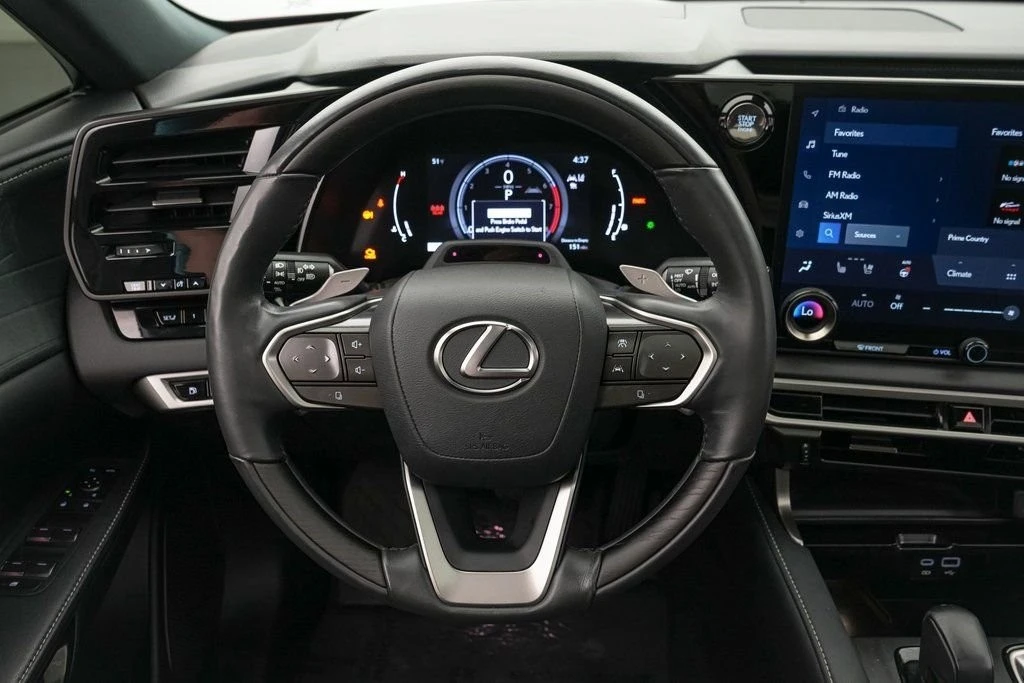 2023 Lexus RX 5th Gen - Image 19 of 21