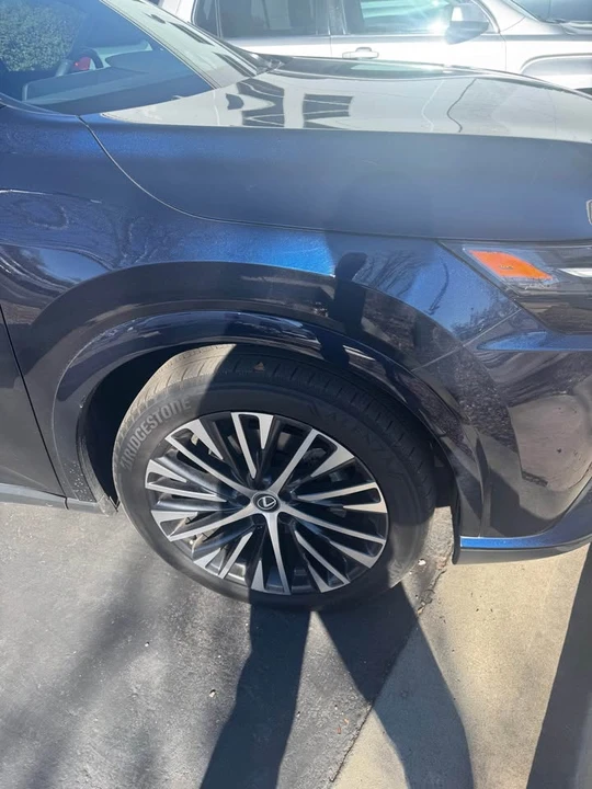 2023 Lexus RX 5th Gen - Image 8 of 8