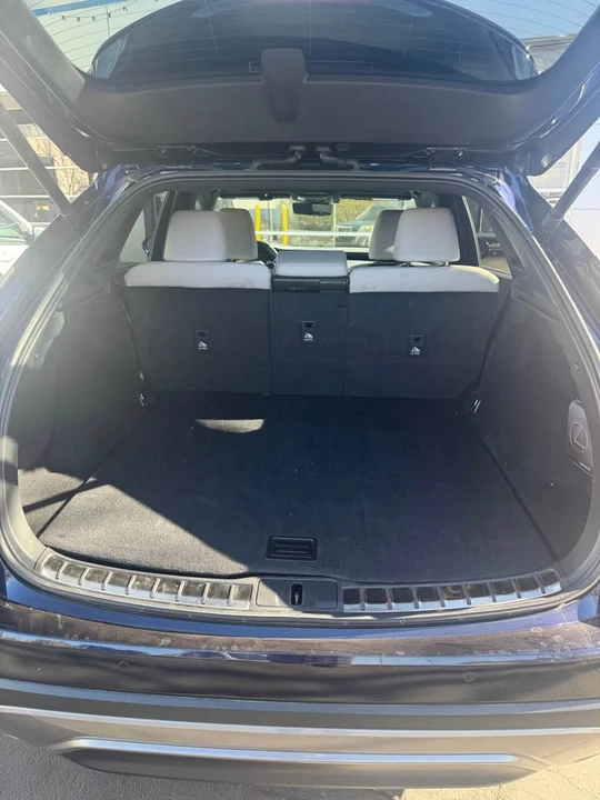 2023 Lexus RX 5th Gen - Image 4 of 8