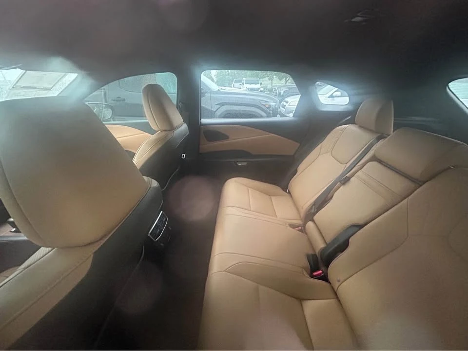2023 Lexus RX 5th Gen - Image 6 of 6