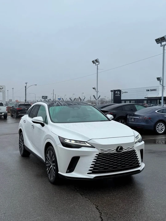 2023 Lexus RX 5th Gen - Image 2 of 14