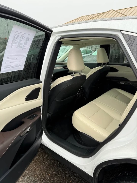 2023 Lexus RX 5th Gen - Image 13 of 14