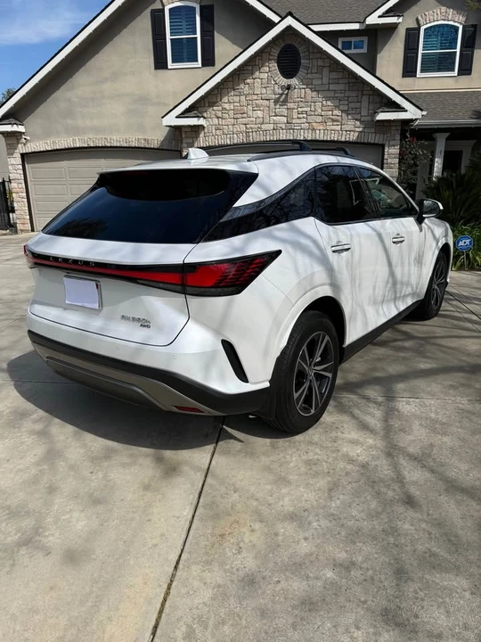 2023 Lexus RX 5th Gen - Image 3 of 10