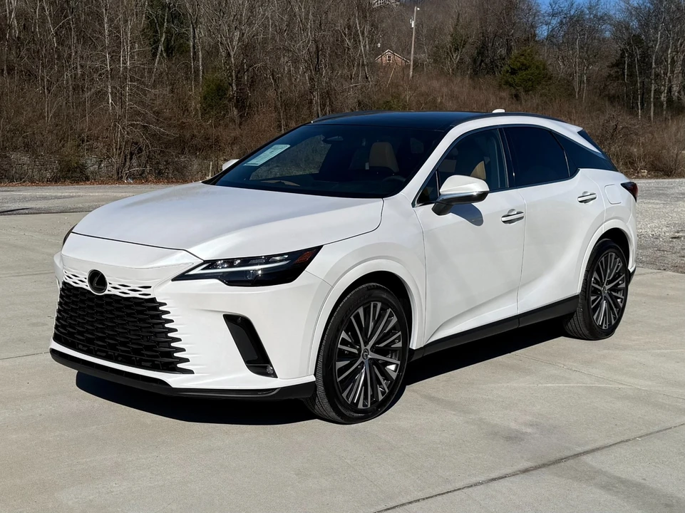 2023 Lexus RX 5th Gen - Image 2 of 12