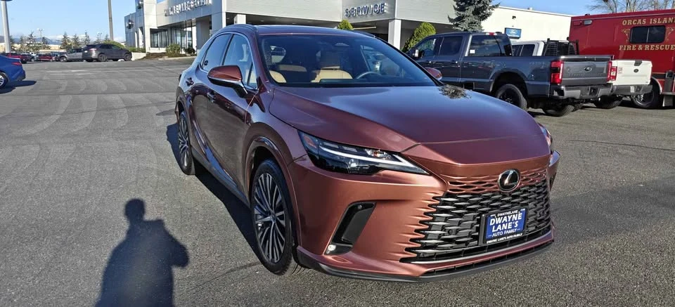 2023 Lexus RX 5th Gen - Image 2 of 16