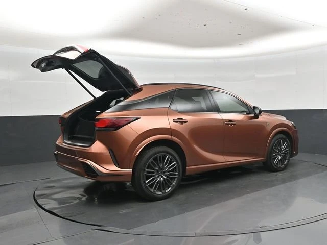 2023 Lexus RX 5th Gen - Image 4 of 20