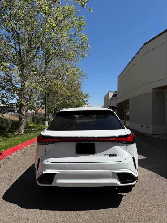 2023 Lexus RX 5th Gen - Image 5 of 20