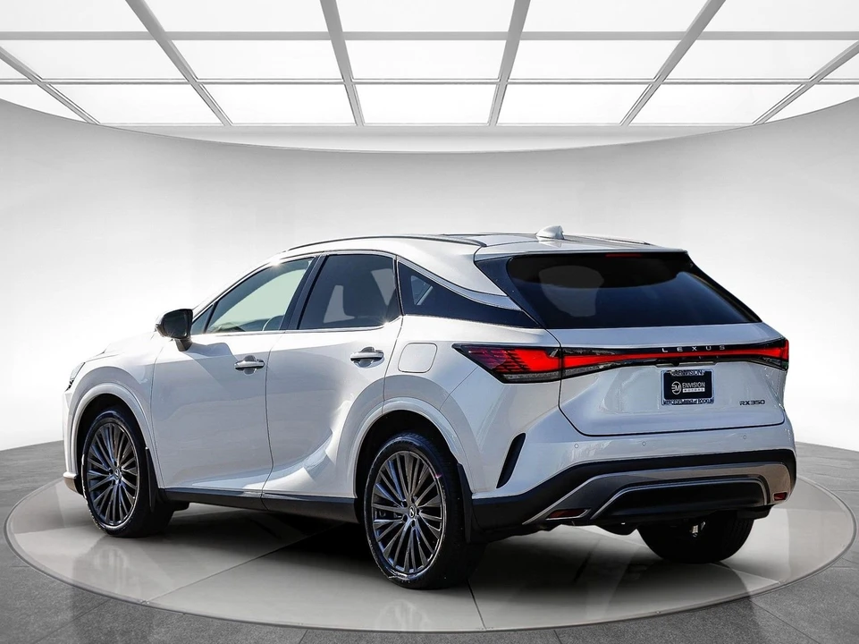 2023 Lexus RX 5th Gen - Image 2 of 12